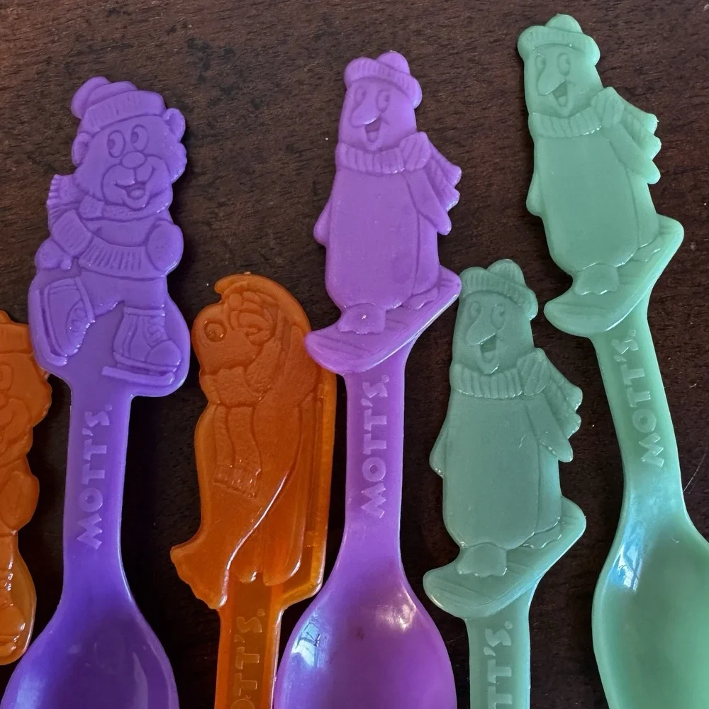 7 - 1994/96 MOTT'S Penguin, Bear & Squid Mascot Plastic Collectible Spoons